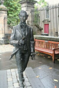 Robert Burns Edinburgh and statue of RobertFergusson