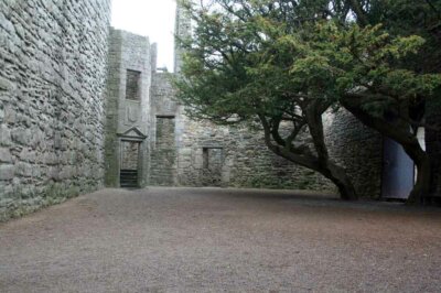 Craigmillar Castle, courtyard