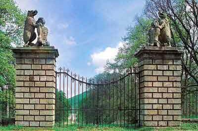 Traquair House Bear Gates