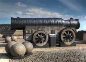 Edinburgh Castle, Mons Meg