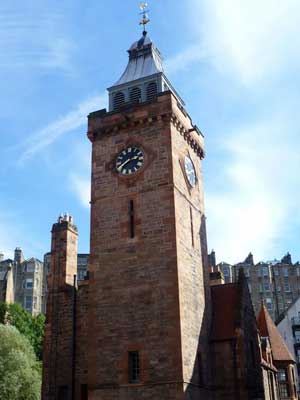 Well Court clock tower