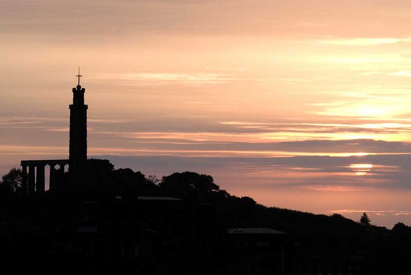 visit calton hill edinburgh