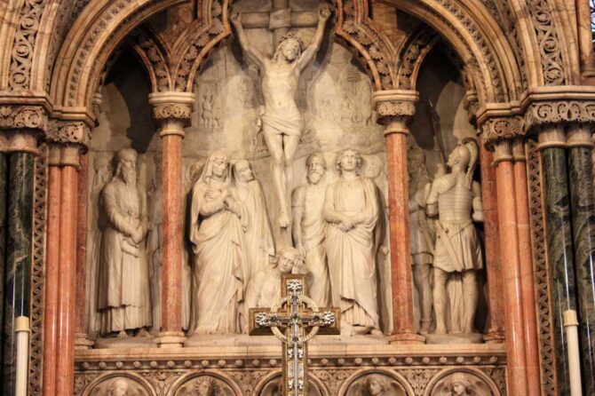 St Mary's Episcopal cathedral Edinburgh reredos