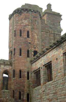 Linlithgow Palace external tower